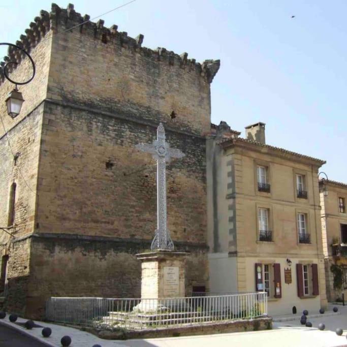 Chez Lydia - Osez La Vie De Chateau ! Pont Du Gard, Uzes Remoulins Exterior photo